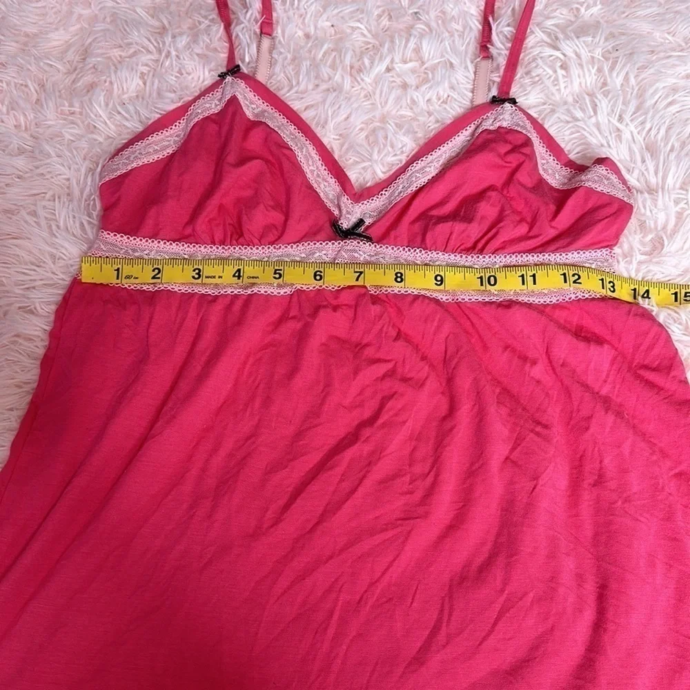 Victoria’s Secret hot pink sleep top super soft tank with lace M